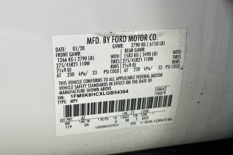 Ford Explorer Vehicle Full-screen Gallery Image 31