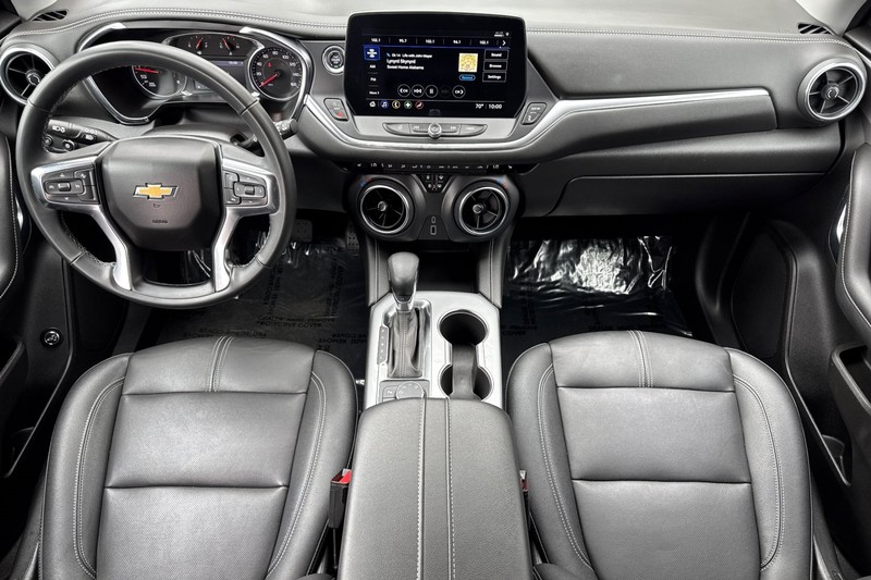 Chevrolet Blazer Vehicle Full-screen Gallery Image 14