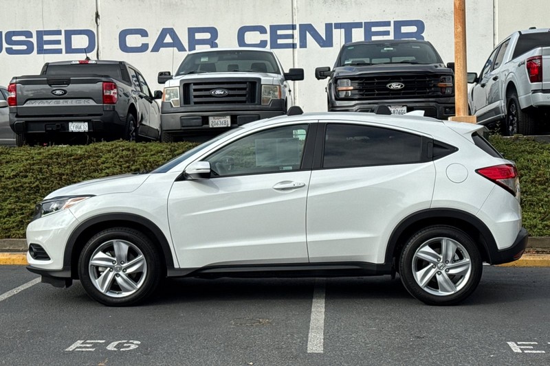 Honda HR-V Vehicle Full-screen Gallery Image 07