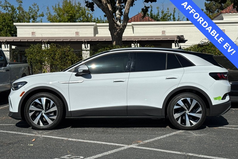 Volkswagen ID.4 Vehicle Full-screen Gallery Image 07