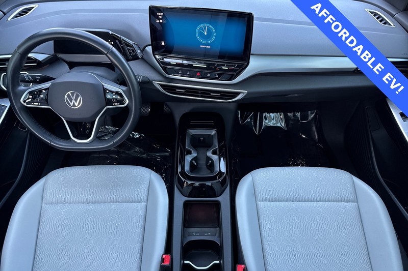 Volkswagen ID.4 Vehicle Full-screen Gallery Image 13