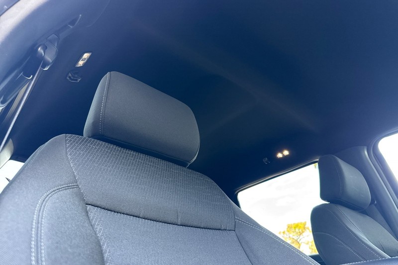 Ford F-150 Vehicle Full-screen Gallery Image 16