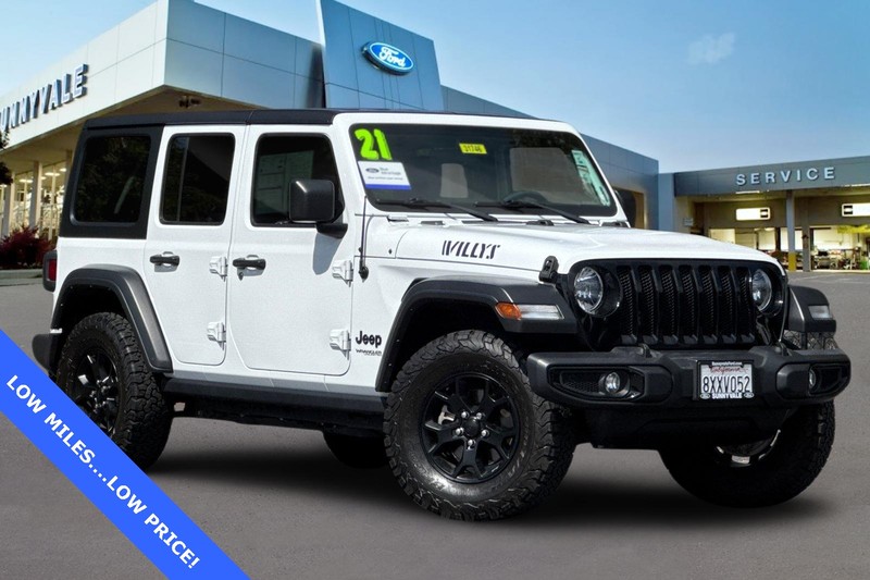 Jeep Wrangler Vehicle Full-screen Gallery Image 02