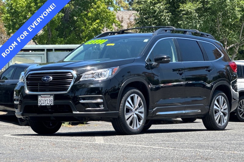 Subaru Ascent Vehicle Full-screen Gallery Image 08