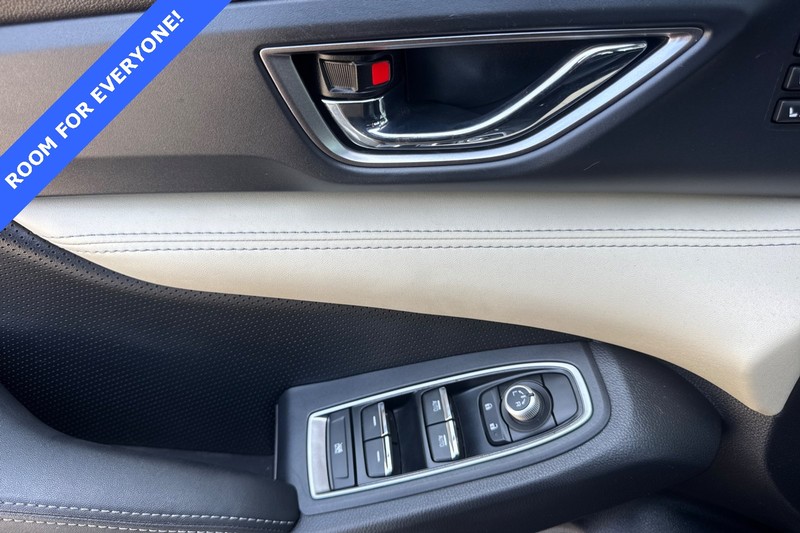 Subaru Ascent Vehicle Full-screen Gallery Image 11