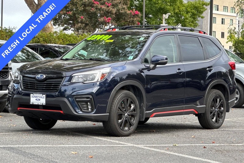 Subaru Forester Vehicle Full-screen Gallery Image 07