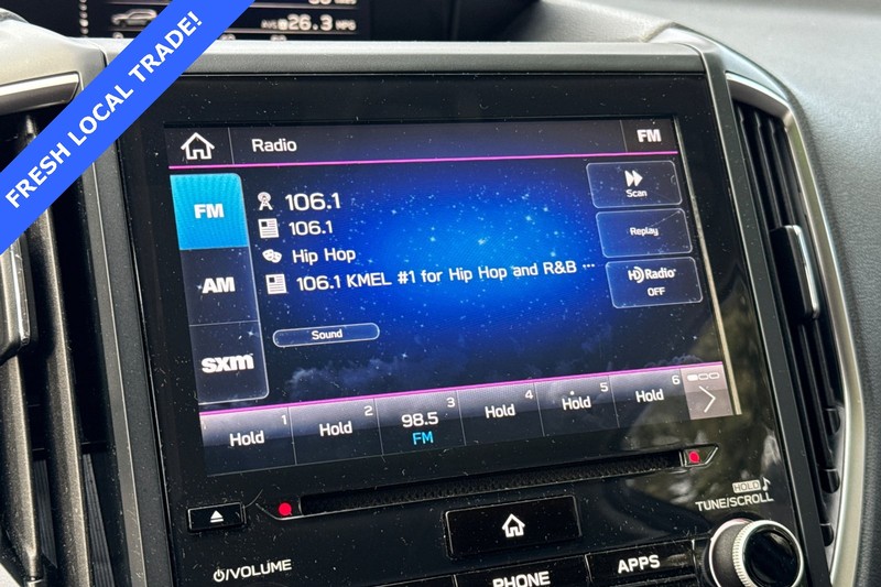 Subaru Forester Vehicle Full-screen Gallery Image 16
