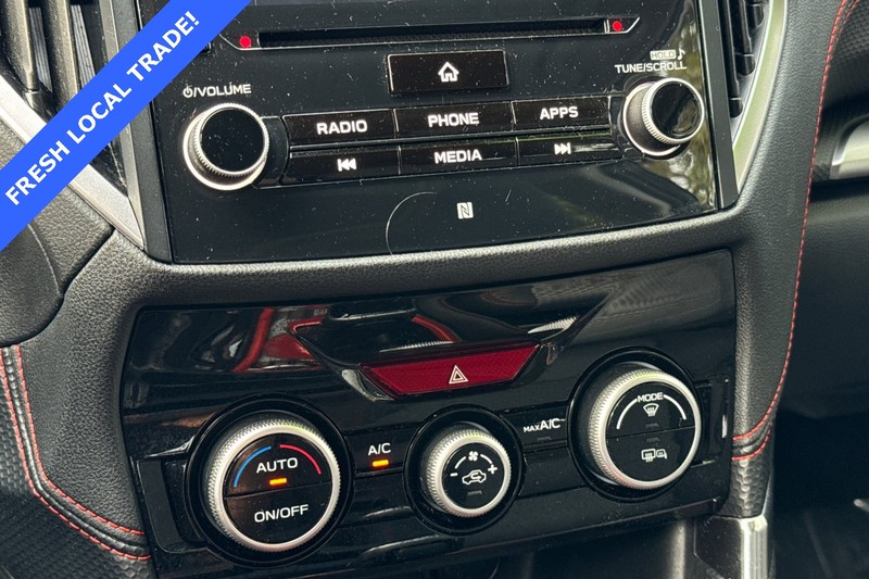 Subaru Forester Vehicle Full-screen Gallery Image 18