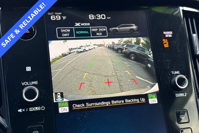 Subaru Outback Vehicle Full-screen Gallery Image 19