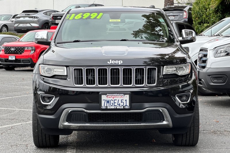 Jeep Grand Cherokee Vehicle Full-screen Gallery Image 09