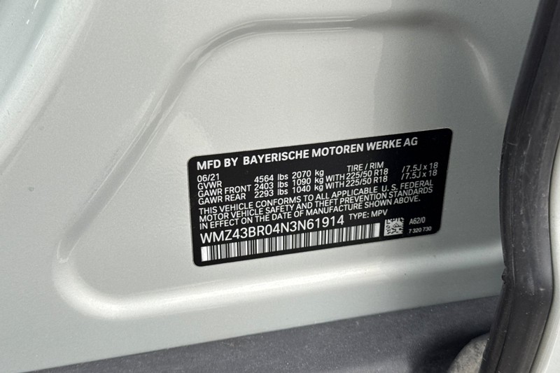 MINI Countryman Vehicle Full-screen Gallery Image 25
