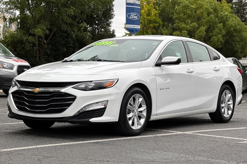 Chevrolet Malibu Vehicle Full-screen Gallery Image 08