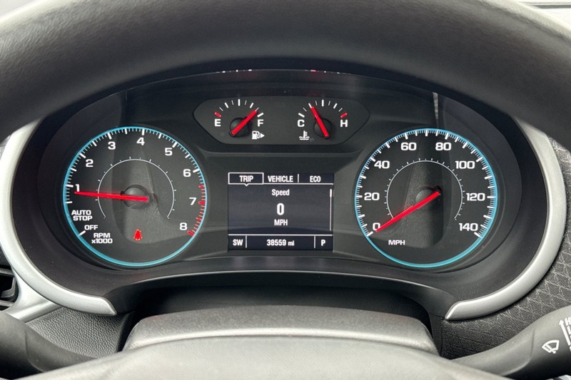 Chevrolet Malibu Vehicle Full-screen Gallery Image 23