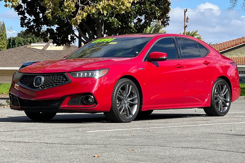 Acura TLX Vehicle Full-screen Gallery Image 08