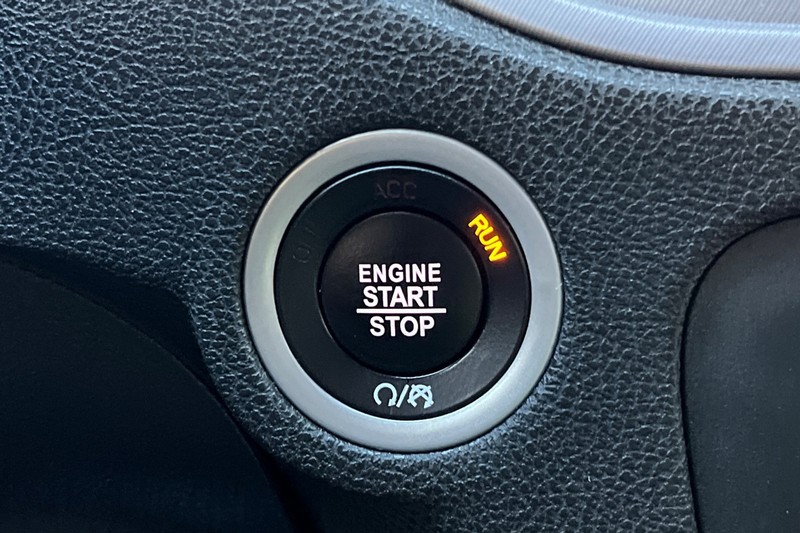 Dodge Charger Vehicle Full-screen Gallery Image 20