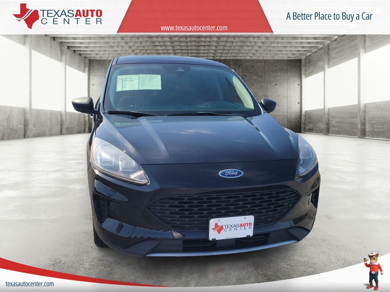 Ford Escape Vehicle Full-screen Gallery Image 3