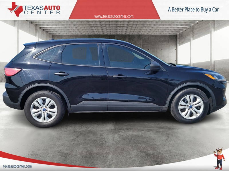 Ford Escape Vehicle Full-screen Gallery Image 4