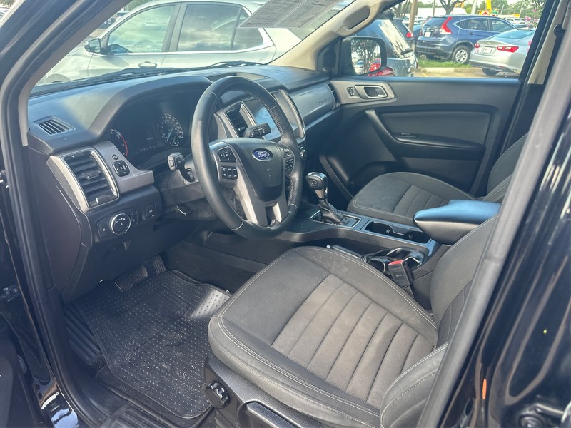 Ford Ranger Vehicle Full-screen Gallery Image 7