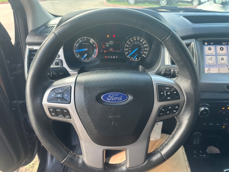 Ford Ranger Vehicle Full-screen Gallery Image 12