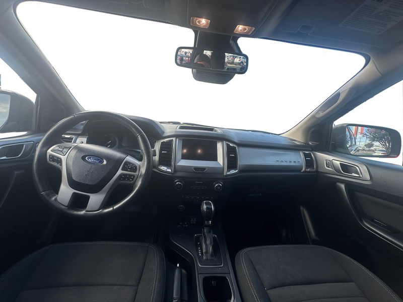 Ford Ranger Vehicle Full-screen Gallery Image 13