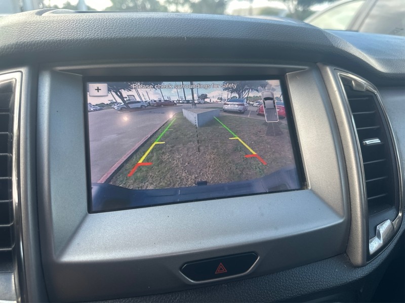 Ford Ranger Vehicle Full-screen Gallery Image 15