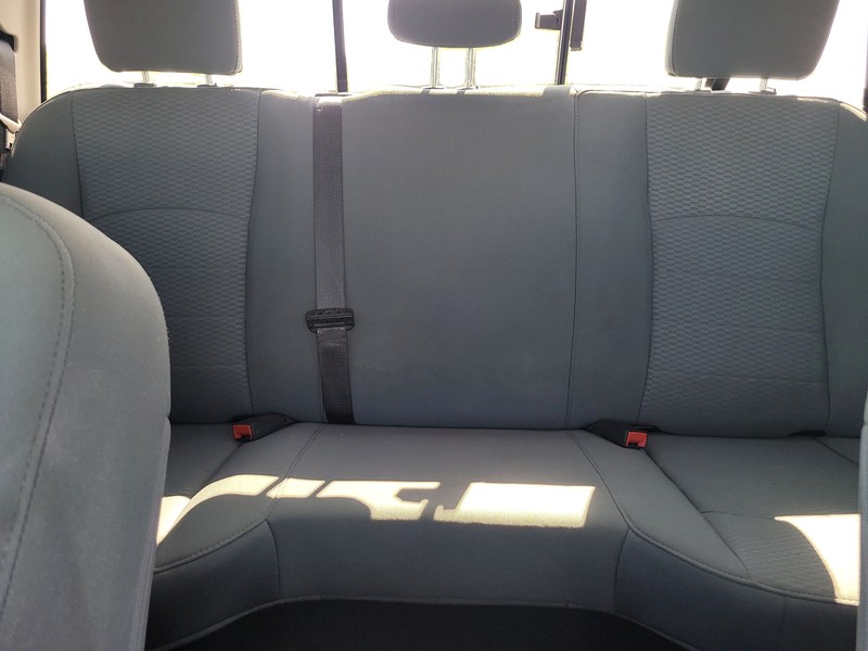 Ram 1500 Classic Vehicle Full-screen Gallery Image 12