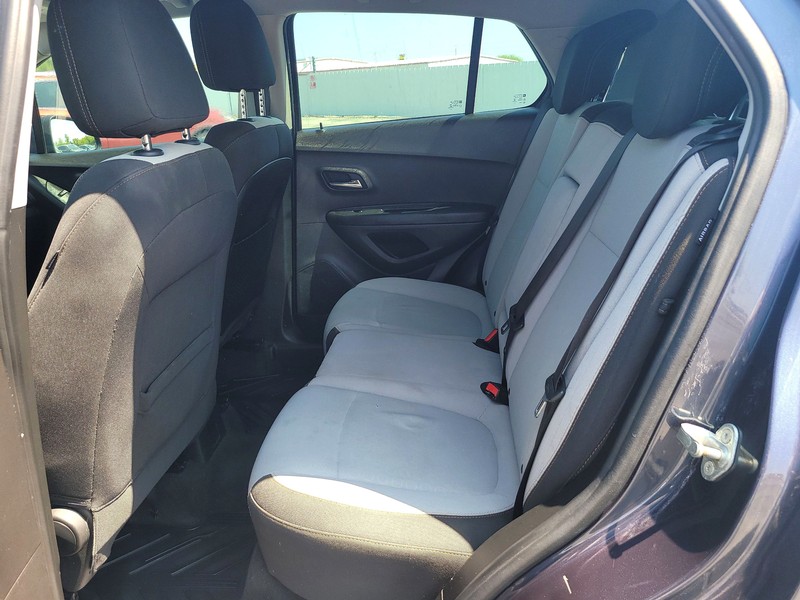 Chevrolet Trax Vehicle Full-screen Gallery Image 10
