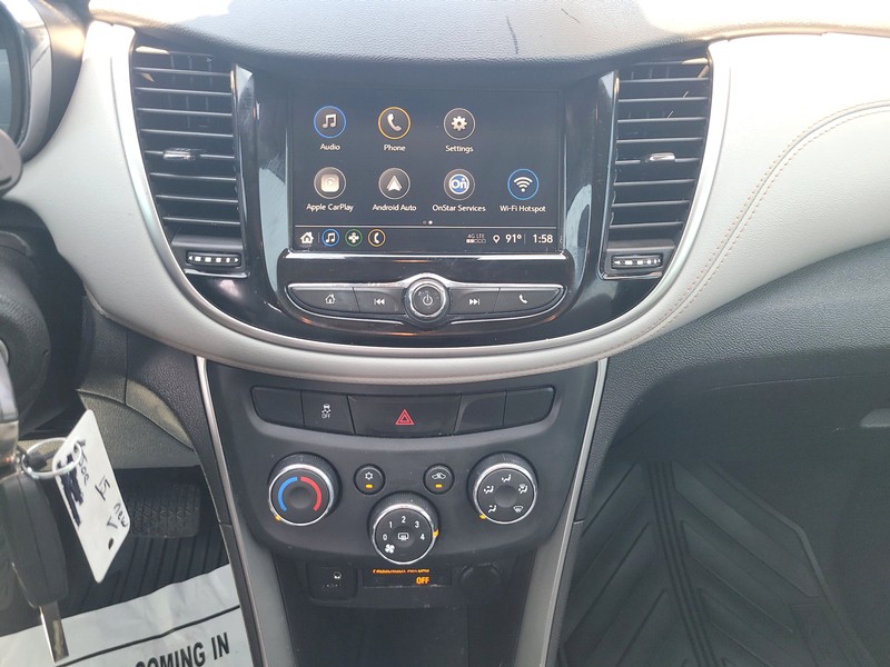 Chevrolet Trax Vehicle Full-screen Gallery Image 12