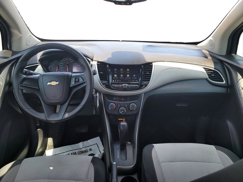 Chevrolet Trax Vehicle Full-screen Gallery Image 16