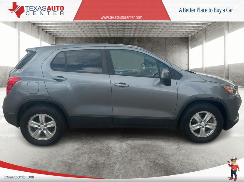 Chevrolet Trax Vehicle Full-screen Gallery Image 4