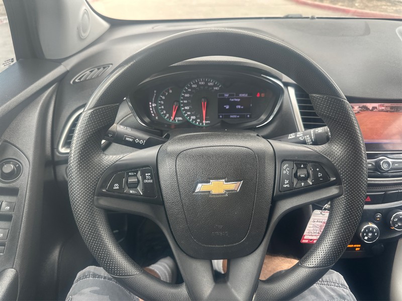 Chevrolet Trax Vehicle Full-screen Gallery Image 14
