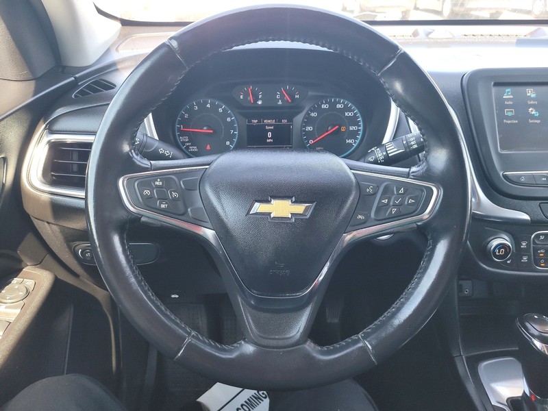 Chevrolet Equinox Vehicle Full-screen Gallery Image 14