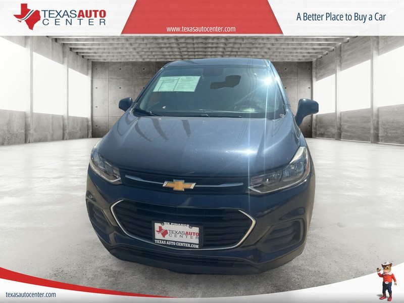 Chevrolet Trax Vehicle Full-screen Gallery Image 3