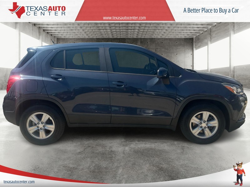 Chevrolet Trax Vehicle Full-screen Gallery Image 4