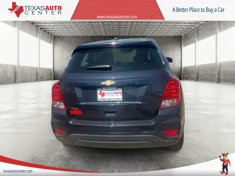 Chevrolet Trax Vehicle Full-screen Gallery Image 6