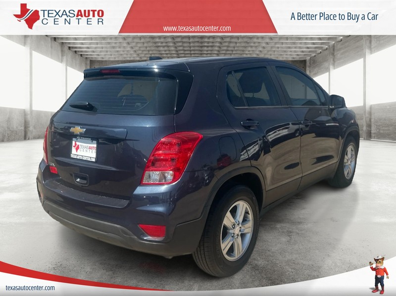 Chevrolet Trax Vehicle Full-screen Gallery Image 7