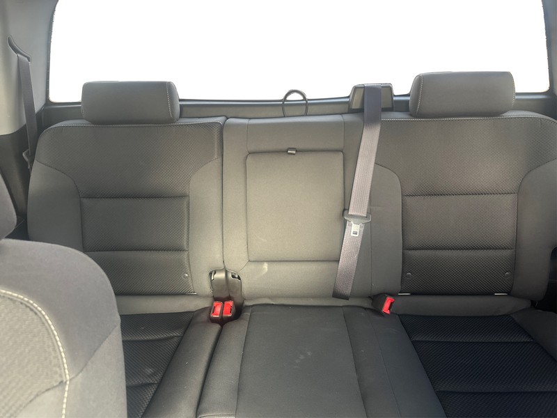 Chevrolet Silverado 1500 Vehicle Full-screen Gallery Image 13