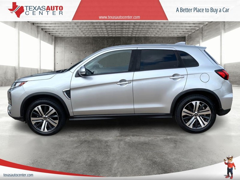 Mitsubishi Outlander Sport Vehicle Full-screen Gallery Image 5