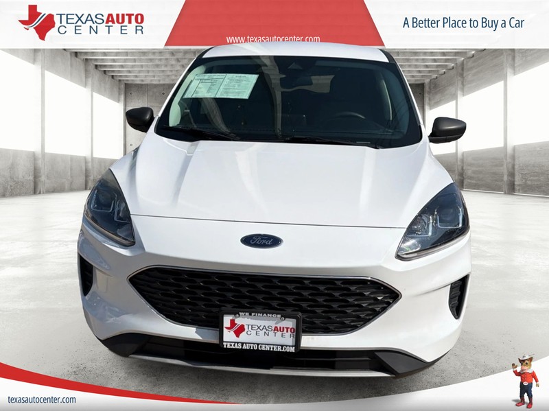 Ford Escape Vehicle Full-screen Gallery Image 3