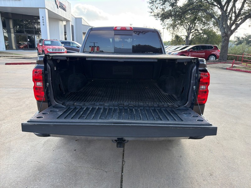 Chevrolet Silverado 1500 Vehicle Full-screen Gallery Image 11