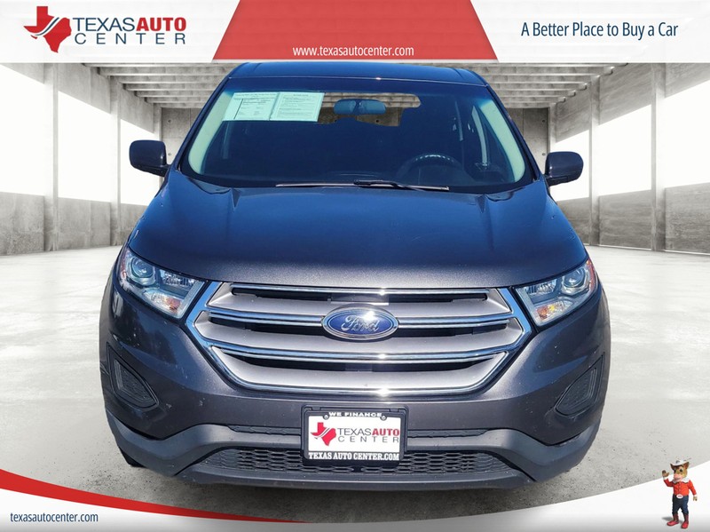 Ford Edge Vehicle Full-screen Gallery Image 3
