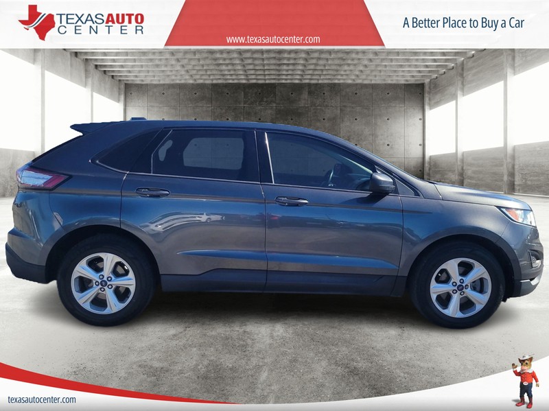 Ford Edge Vehicle Full-screen Gallery Image 4