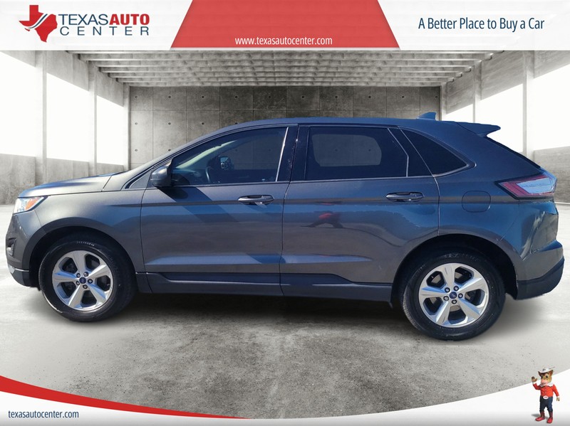 Ford Edge Vehicle Full-screen Gallery Image 5