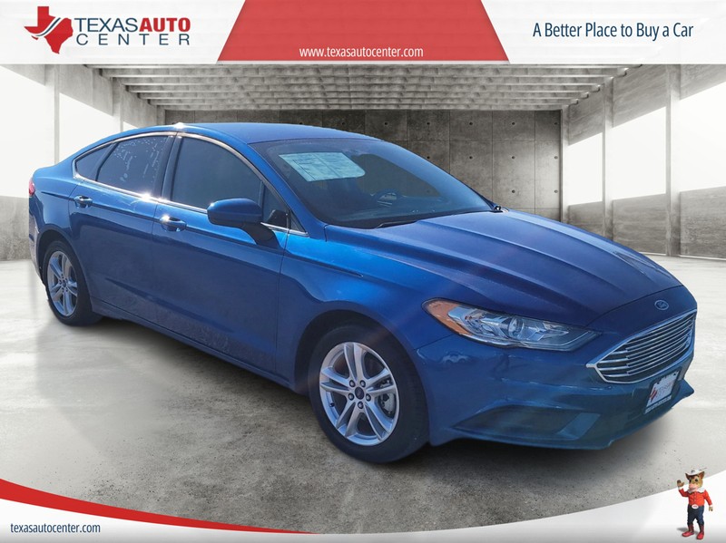 2018 Ford Fusion SE's photo