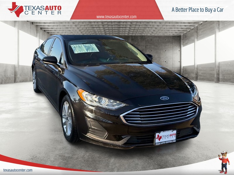 2020 Ford Fusion SE's photo