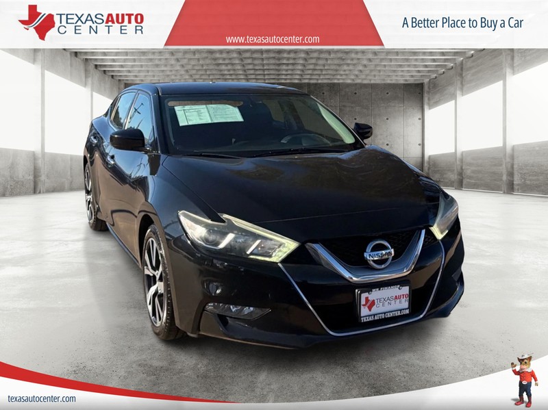 2017 Nissan Maxima S's photo