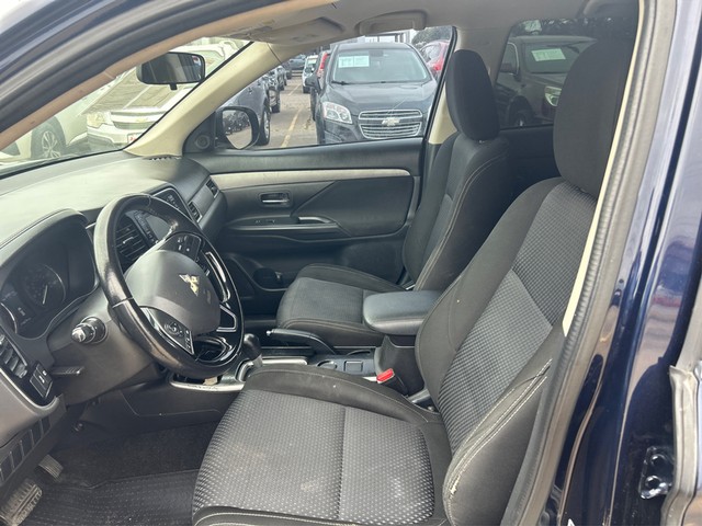 Mitsubishi Outlander ES - Austin TX