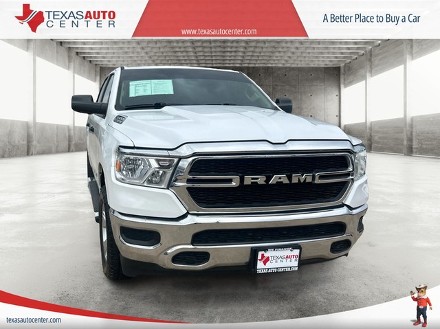 Ram 1500 Tradesman Crew Cab 4x2 5’7" Box - Austin TX