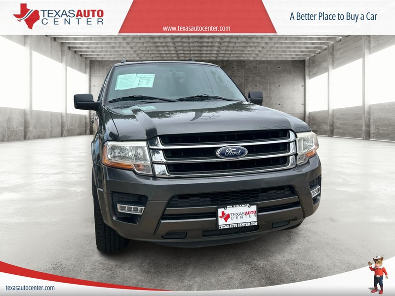 2017 Ford Expedition XLT's photo