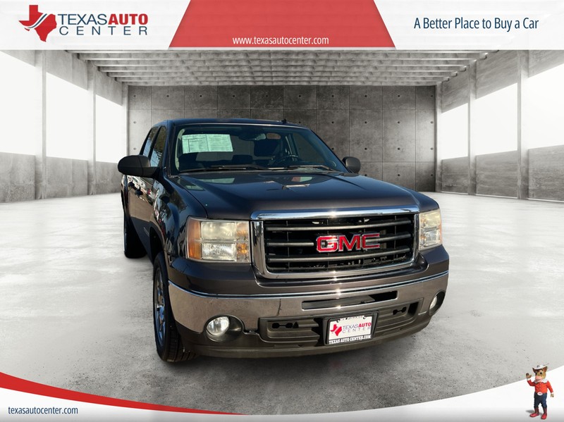 2010 GMC Sierra 2WD Crew Cab SLE SWB's photo